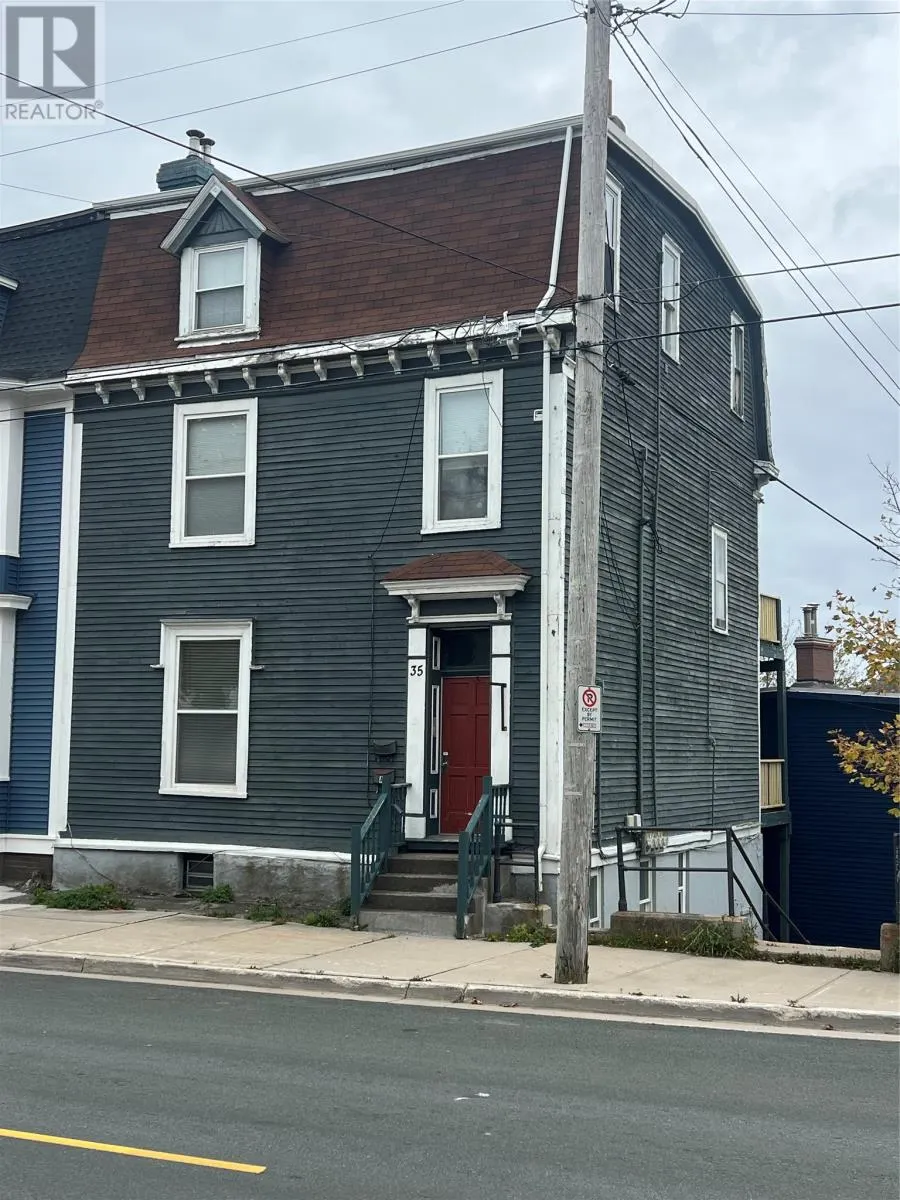 35 Queens Road