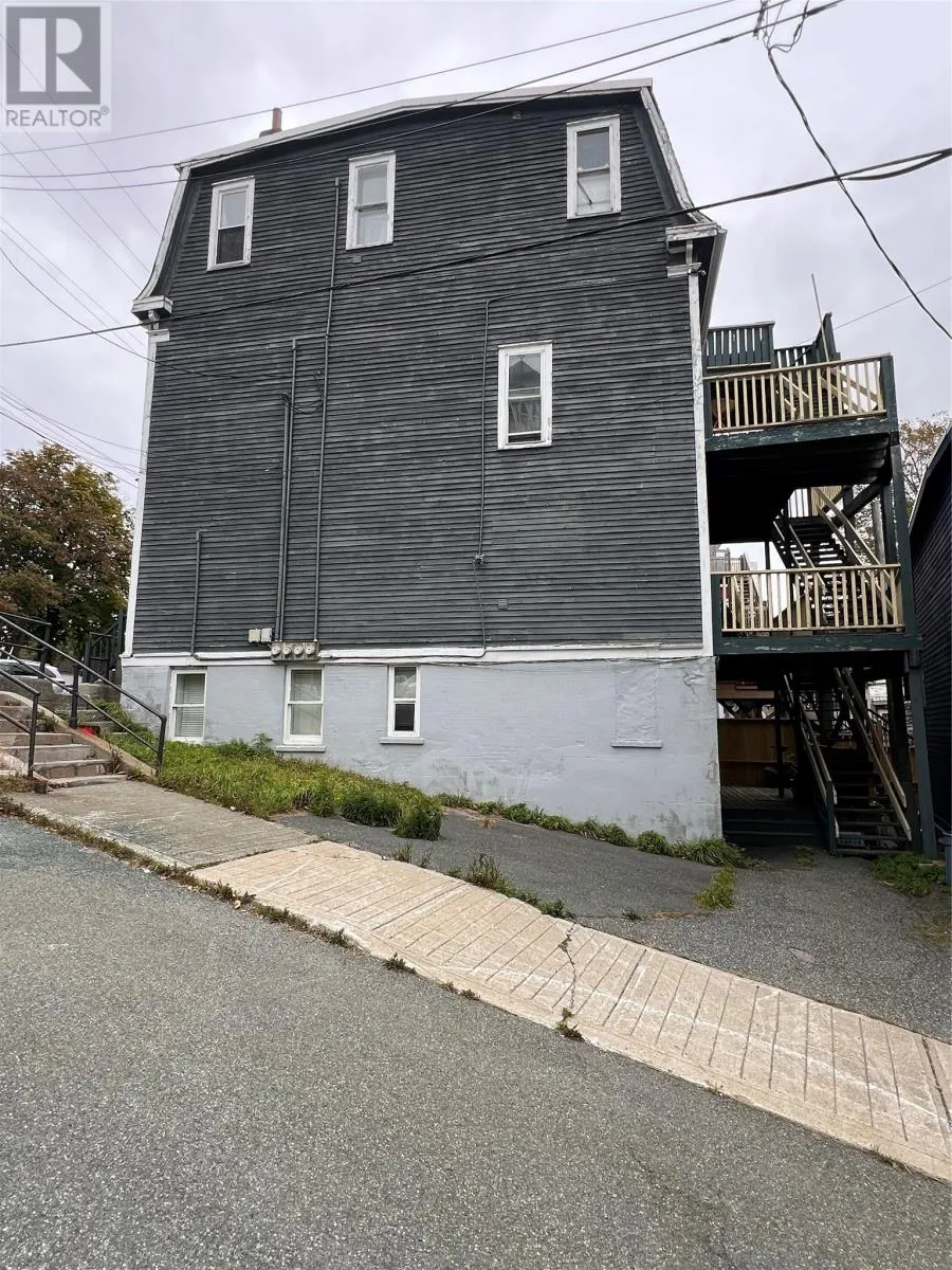 35 Queens Road