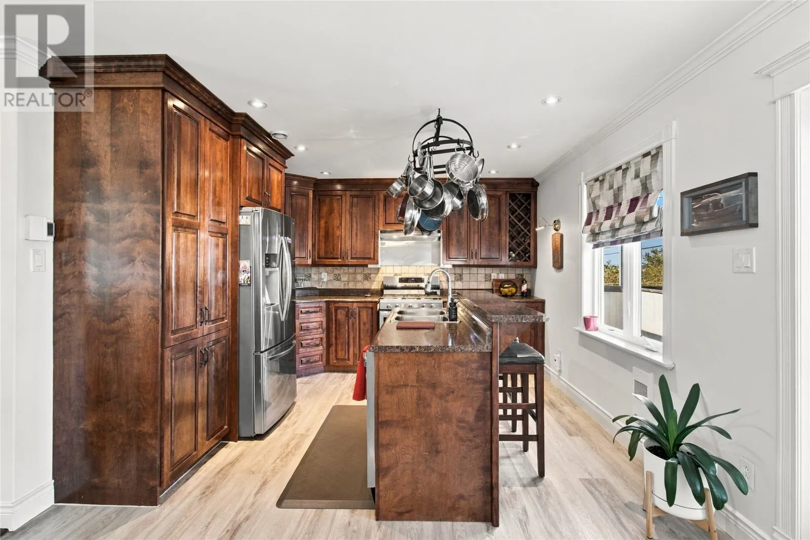 50 Stormont Street