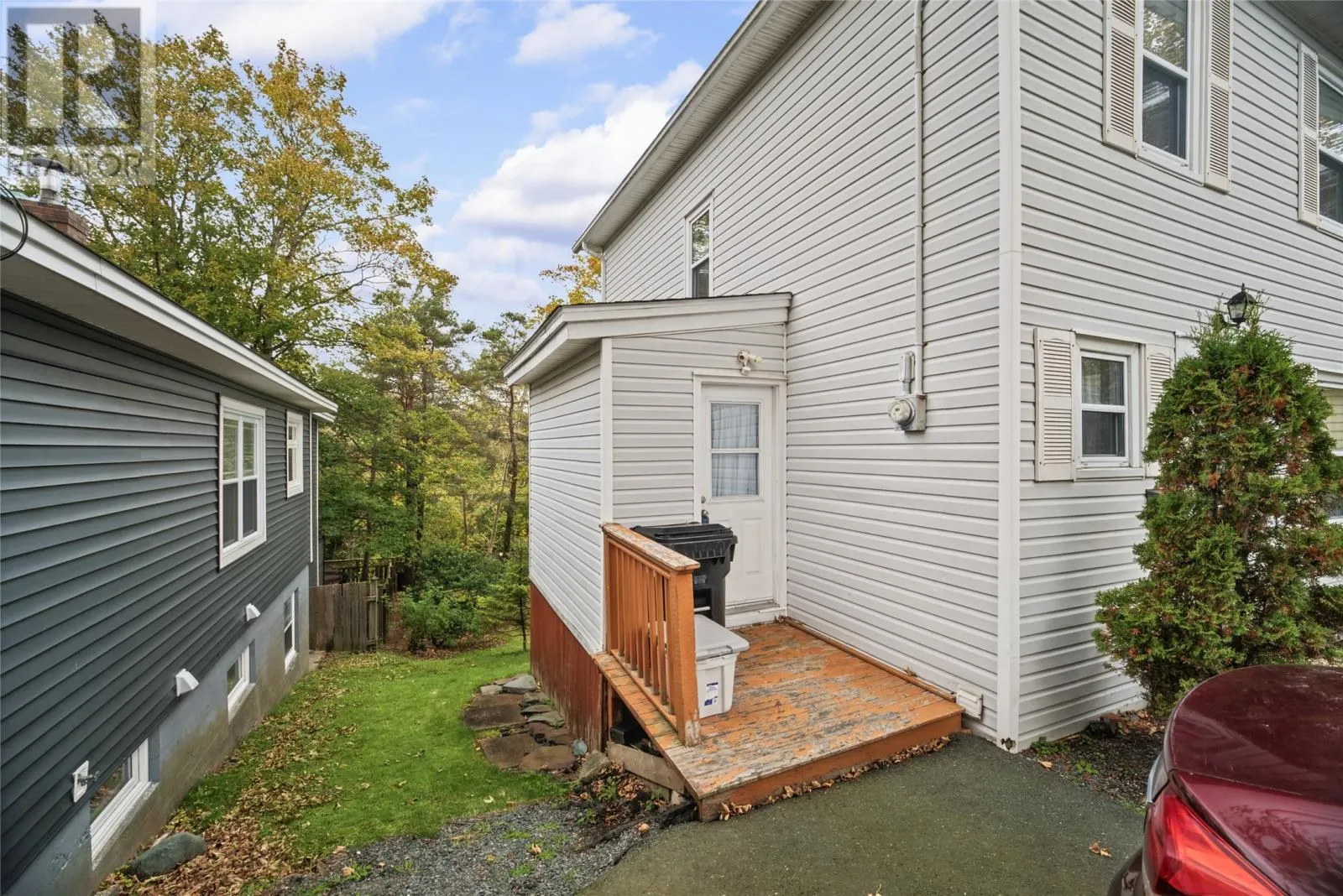 106 Empire Avenue