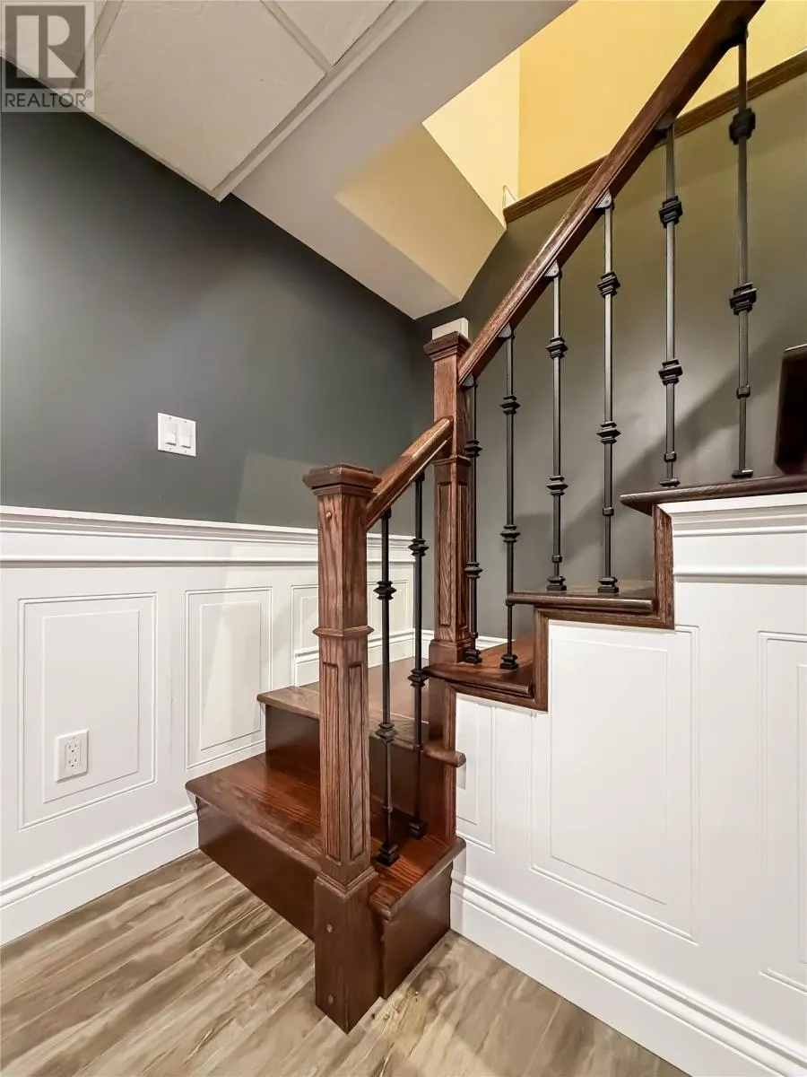 7 Dunford Place