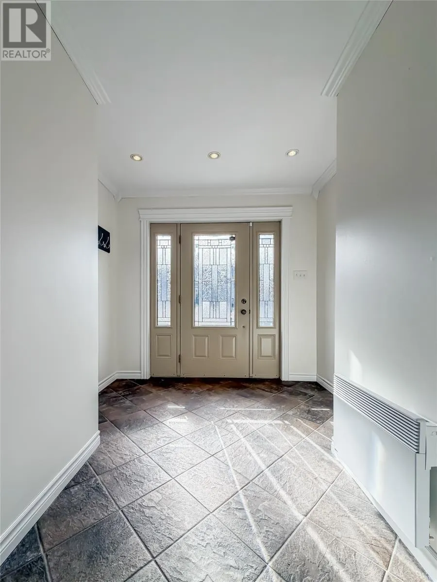 7 Dunford Place
