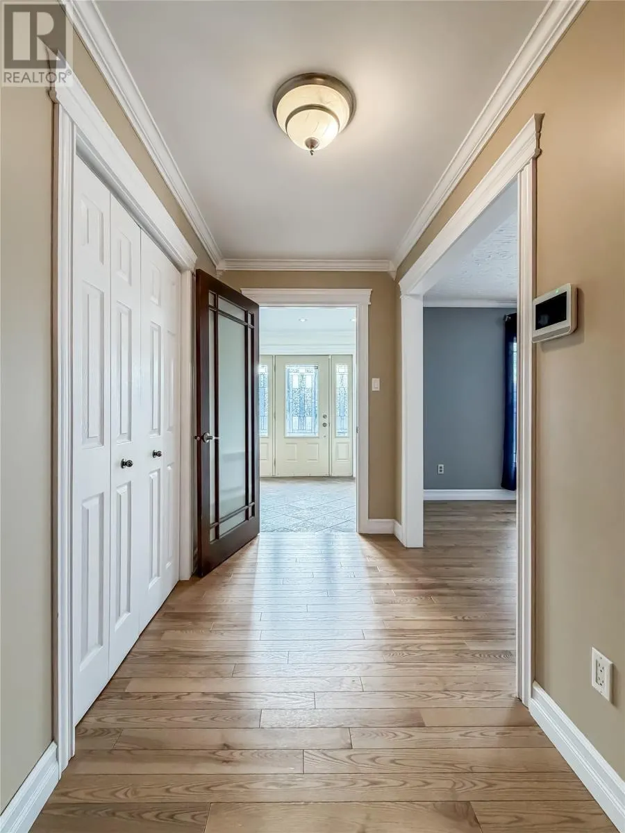 7 Dunford Place