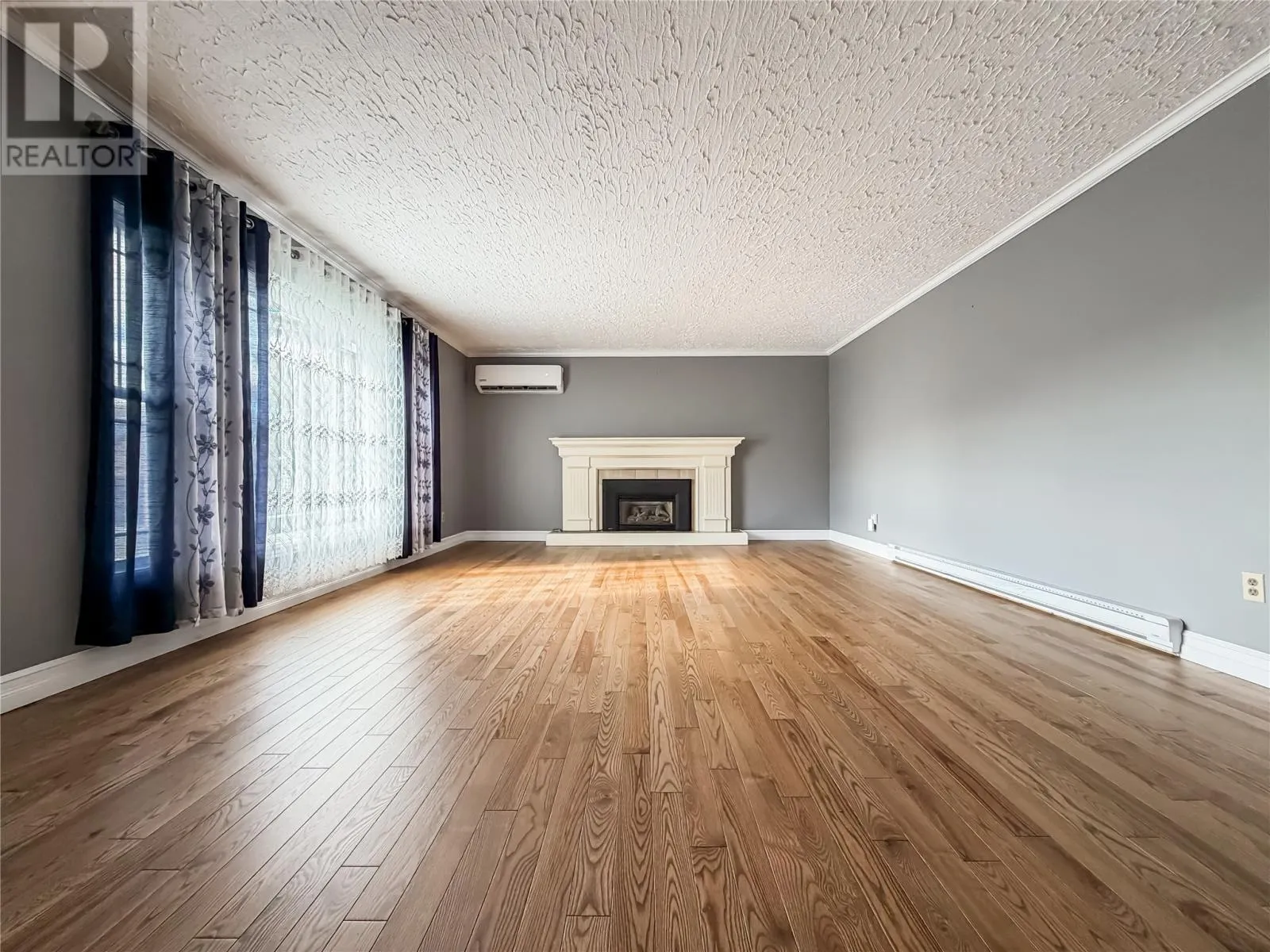 7 Dunford Place
