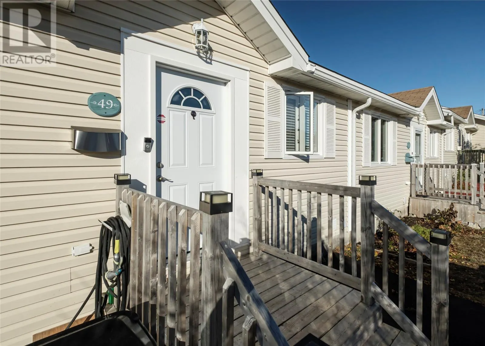 49 Lanse Aux Meadows Crescent