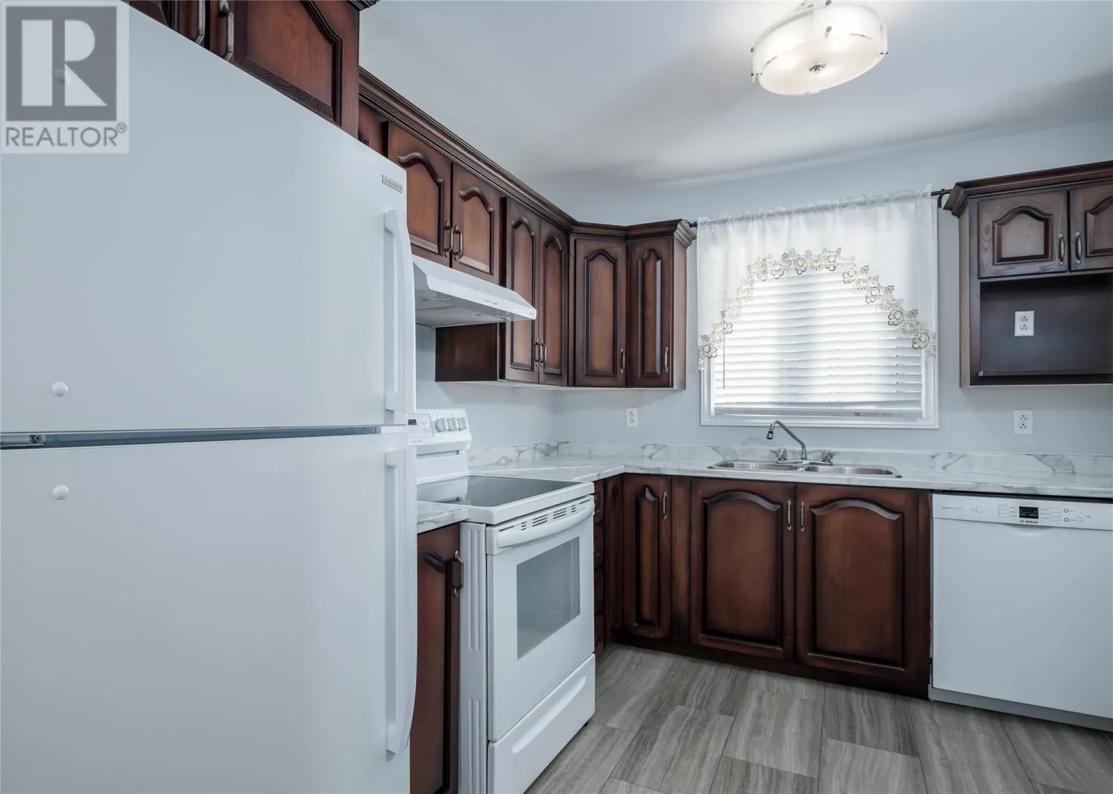 49 Lanse Aux Meadows Crescent