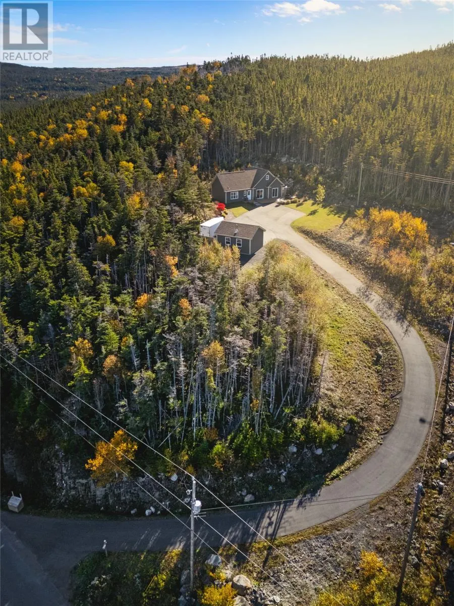 33 Old Track Road