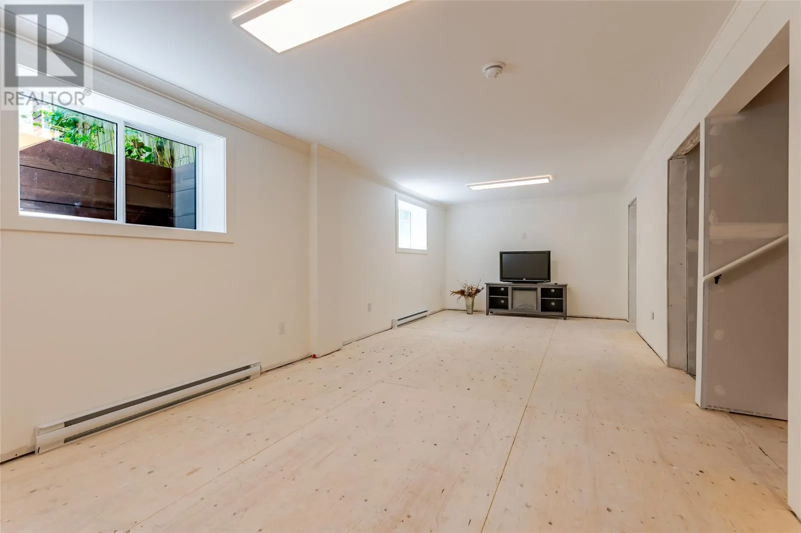 1833 Topsail Road