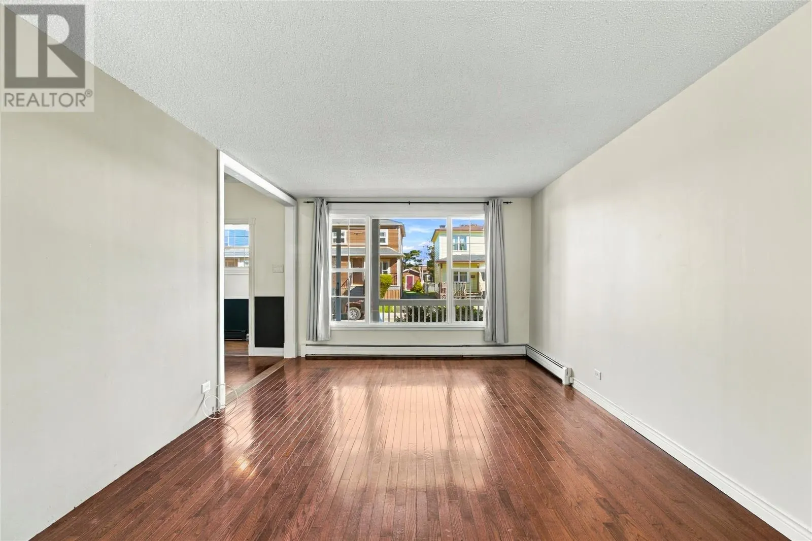 31 Smith Avenue