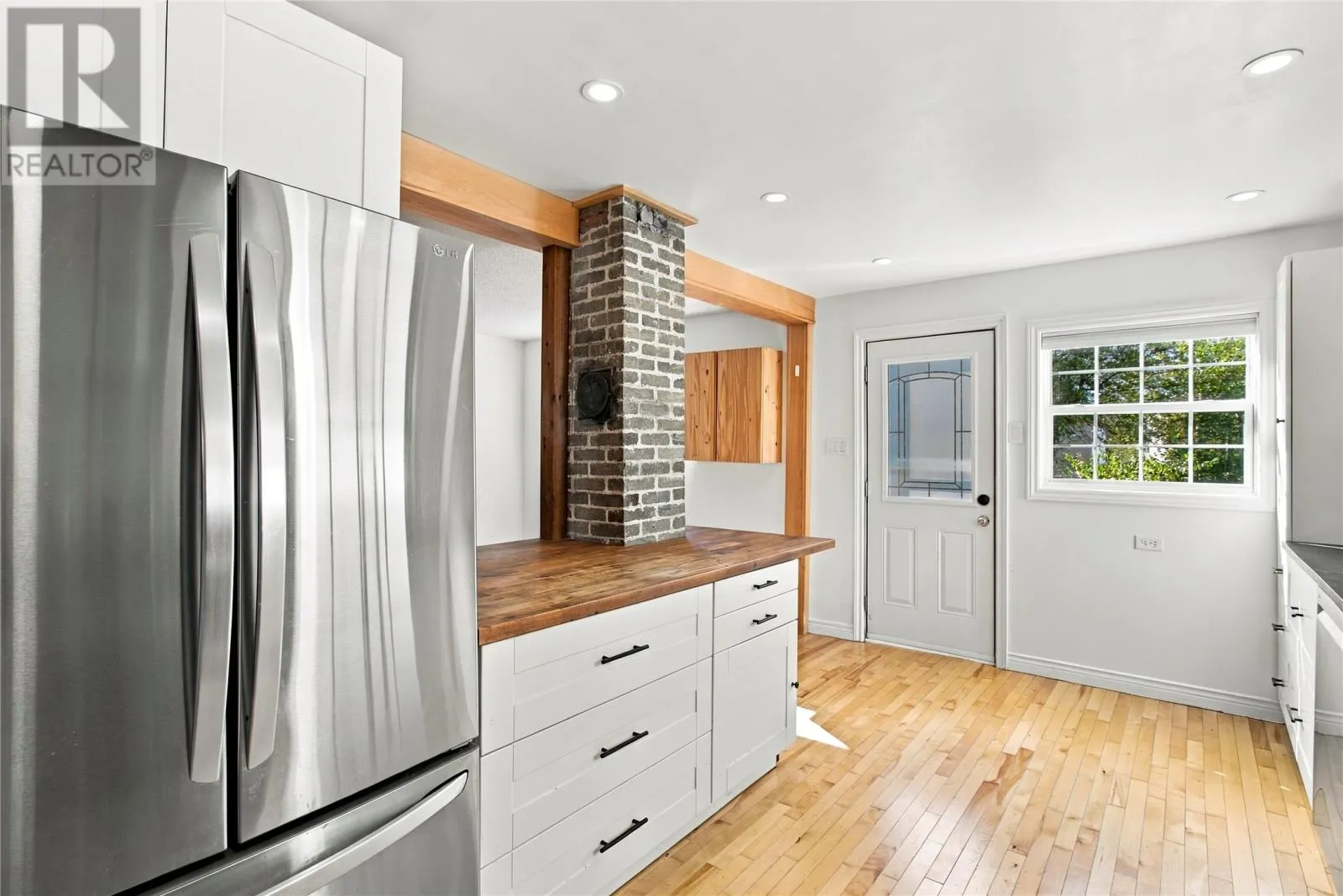 31 Smith Avenue