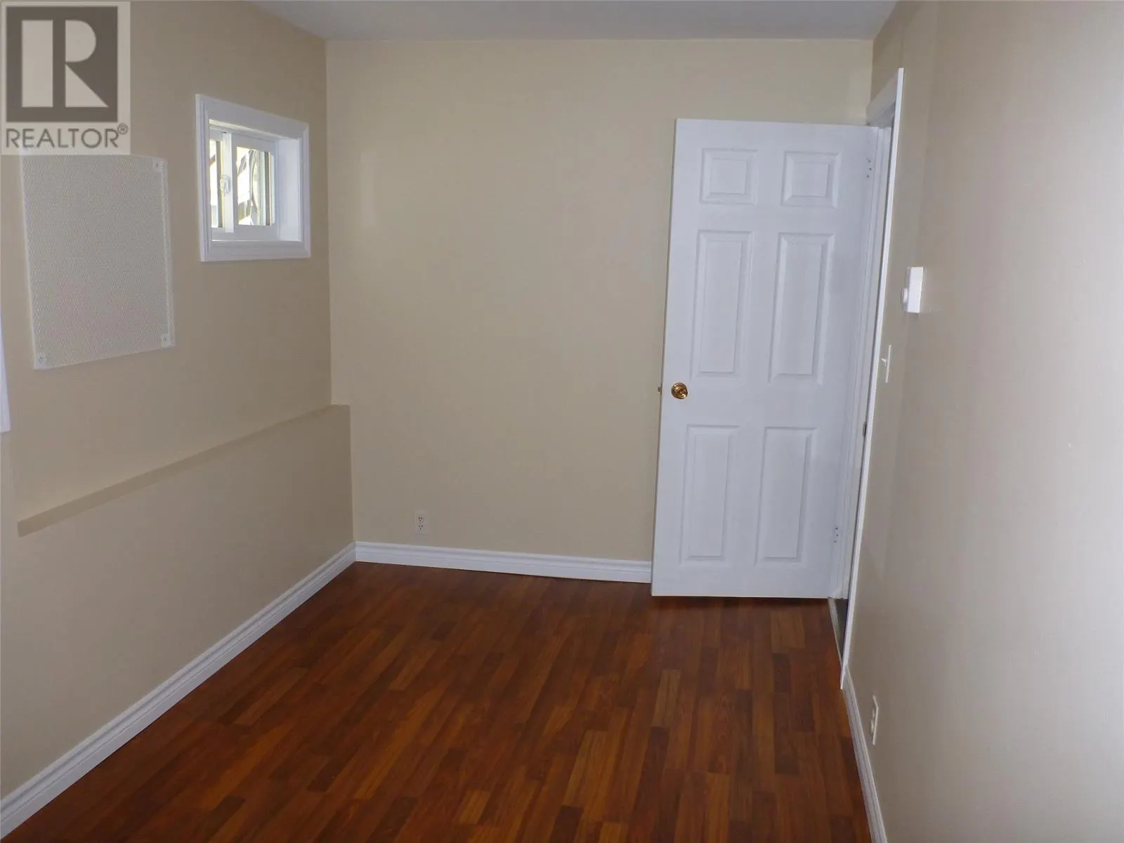 11 Gillbert Avenue