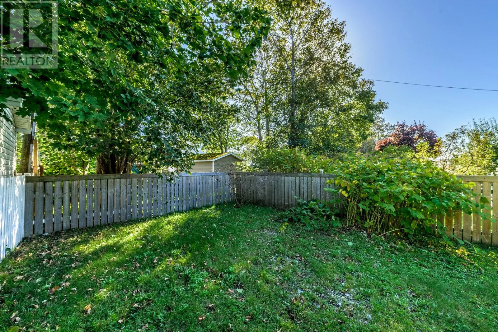 38 Smith Avenue