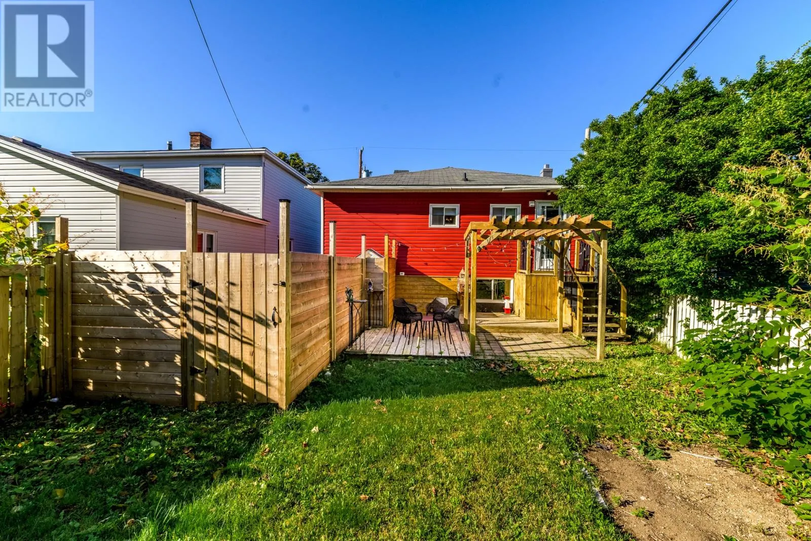 38 Smith Avenue