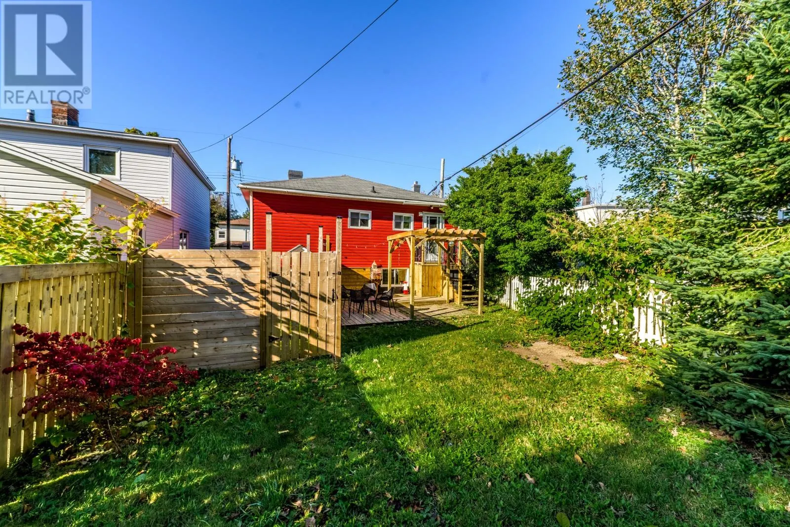 38 Smith Avenue