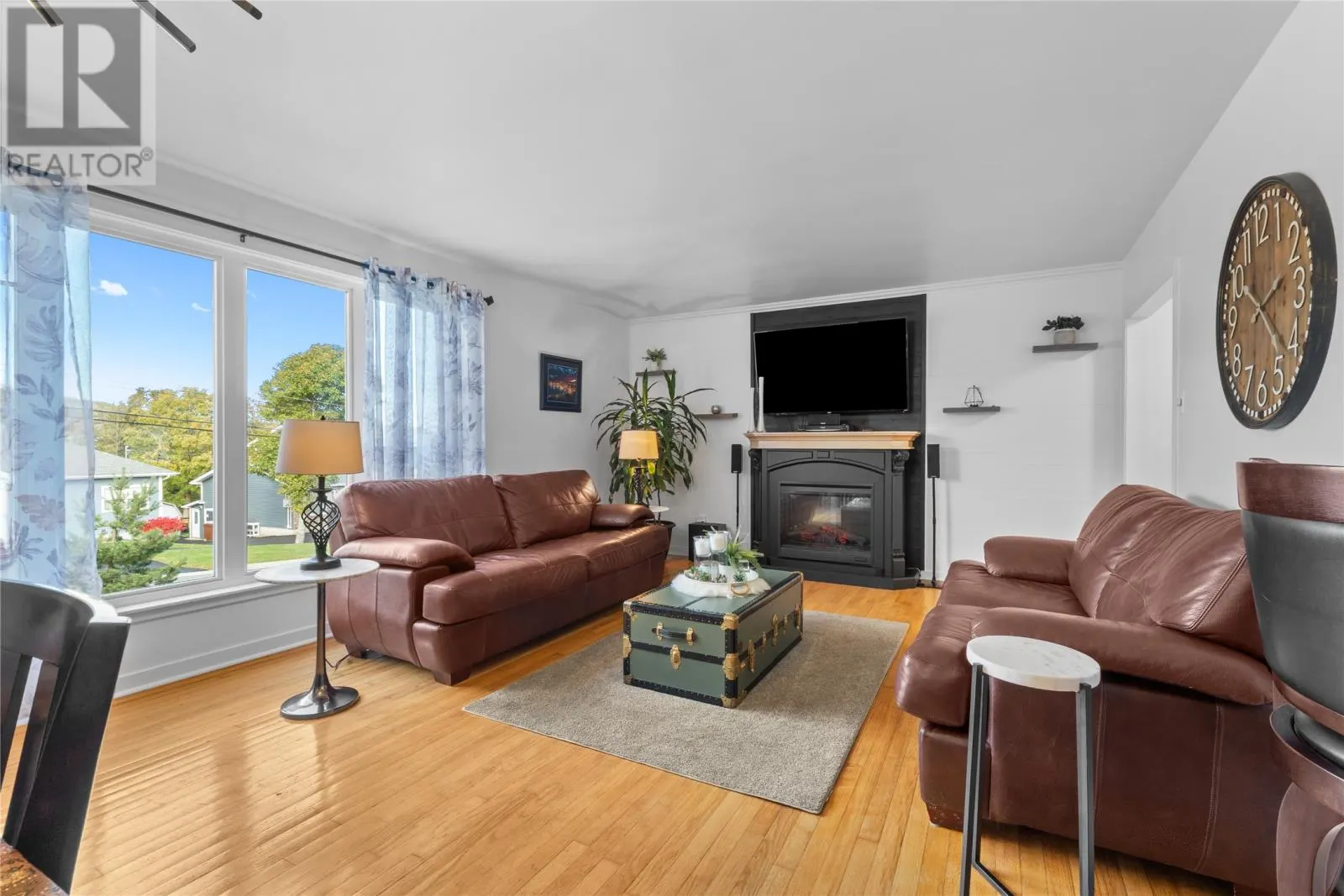 11 Valleyview Avenue