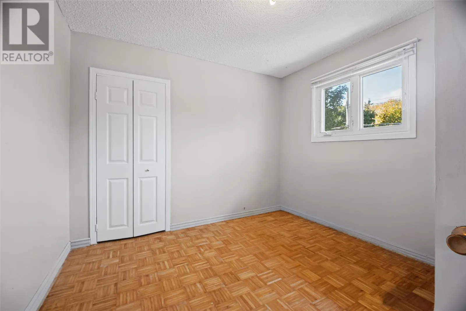 84 Canada Drive