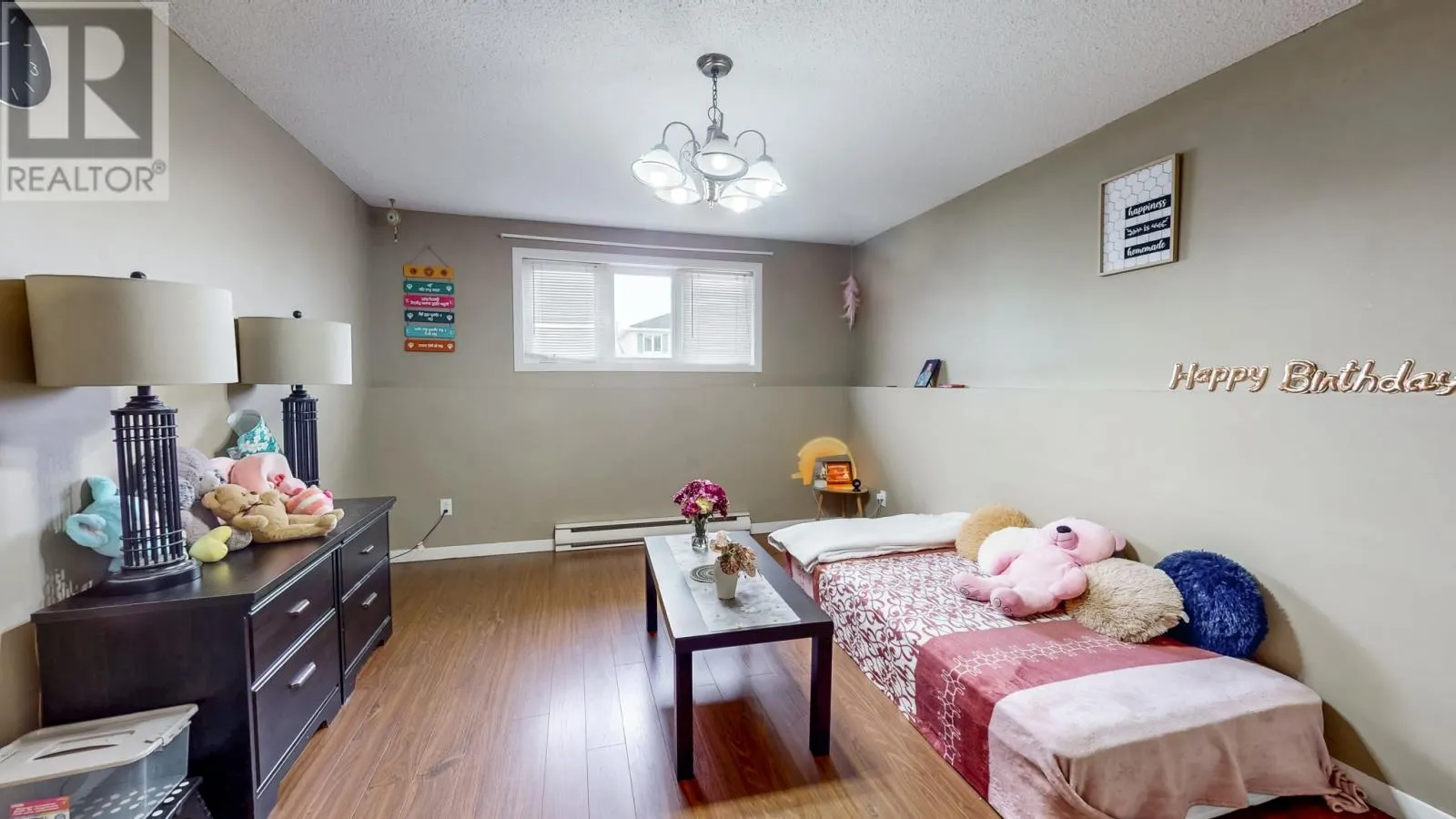 45 Penney Crescent