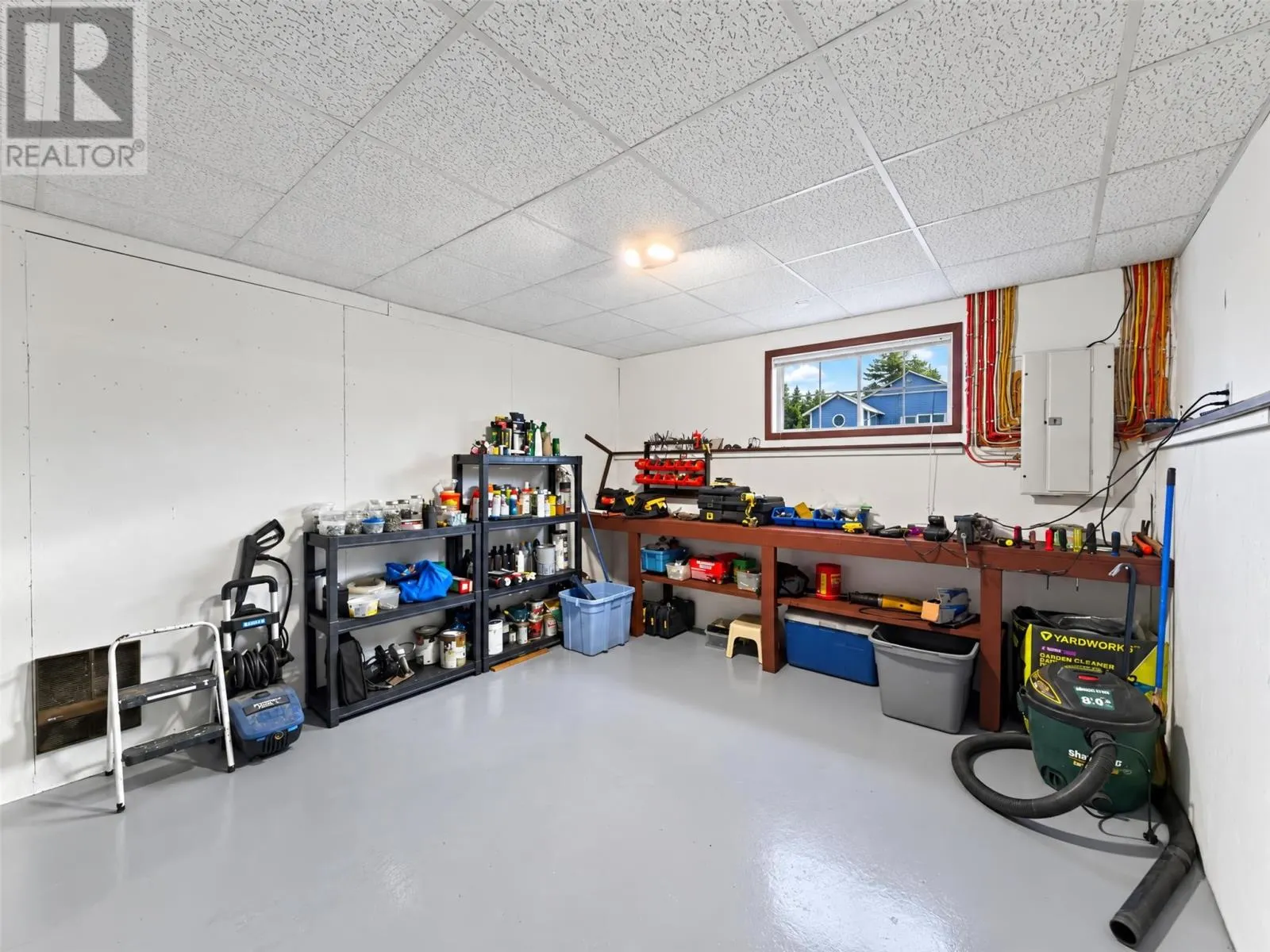 1 Pitts Pond Road