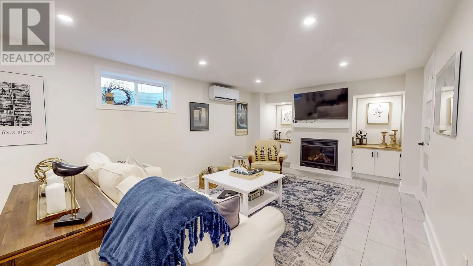 14 Tiffany Lane