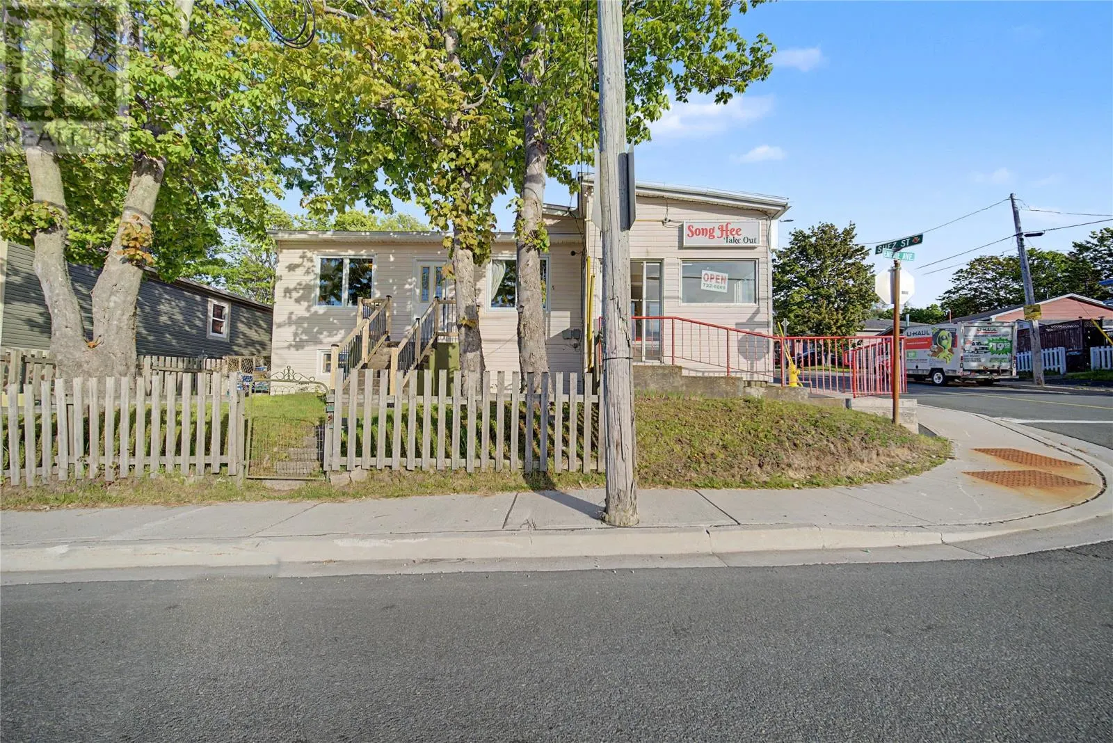 209 Empire Avenue