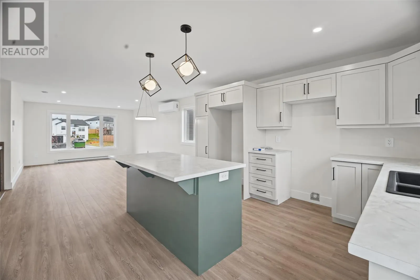 7 Prominence Place