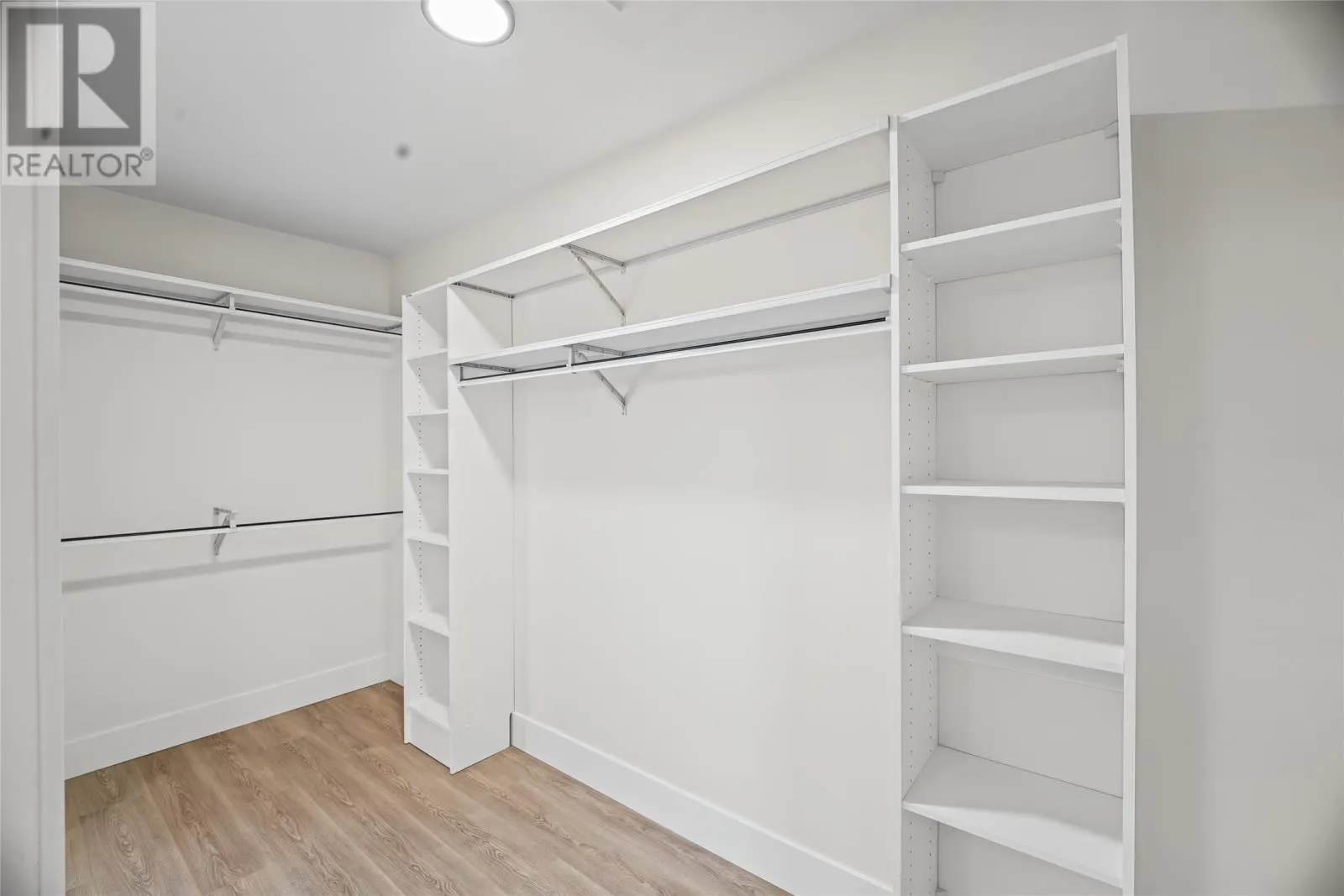 7 Prominence Place