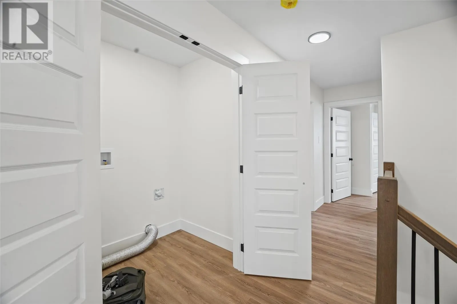 7 Prominence Place