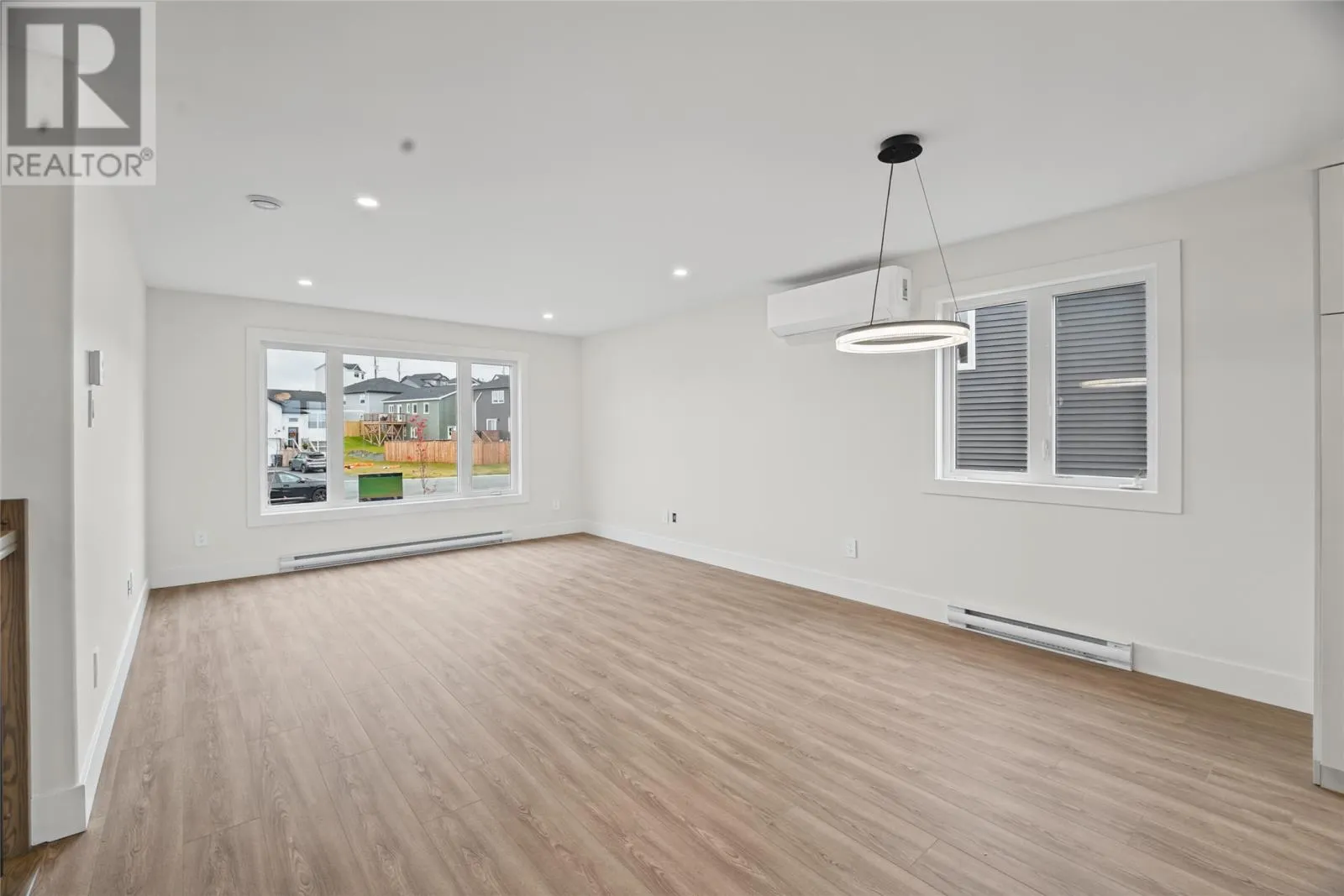 7 Prominence Place