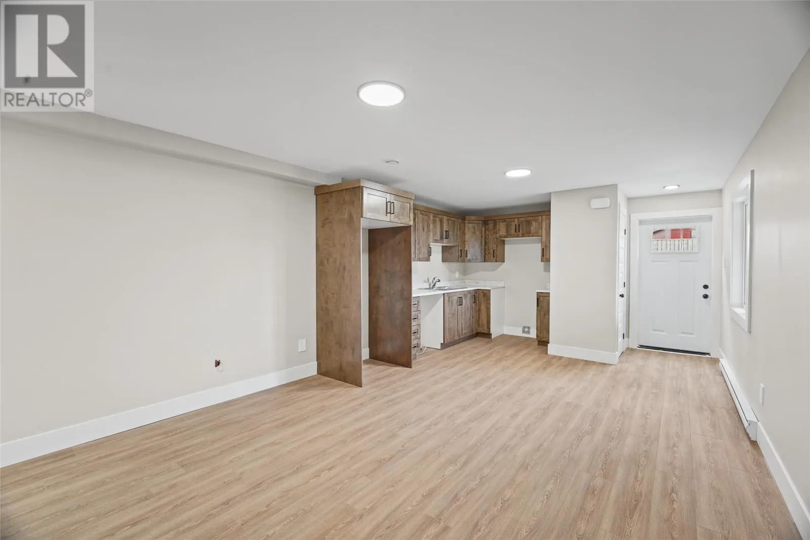 7 Prominence Place
