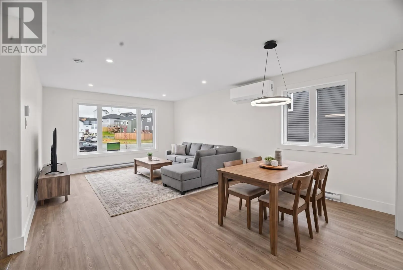7 Prominence Place