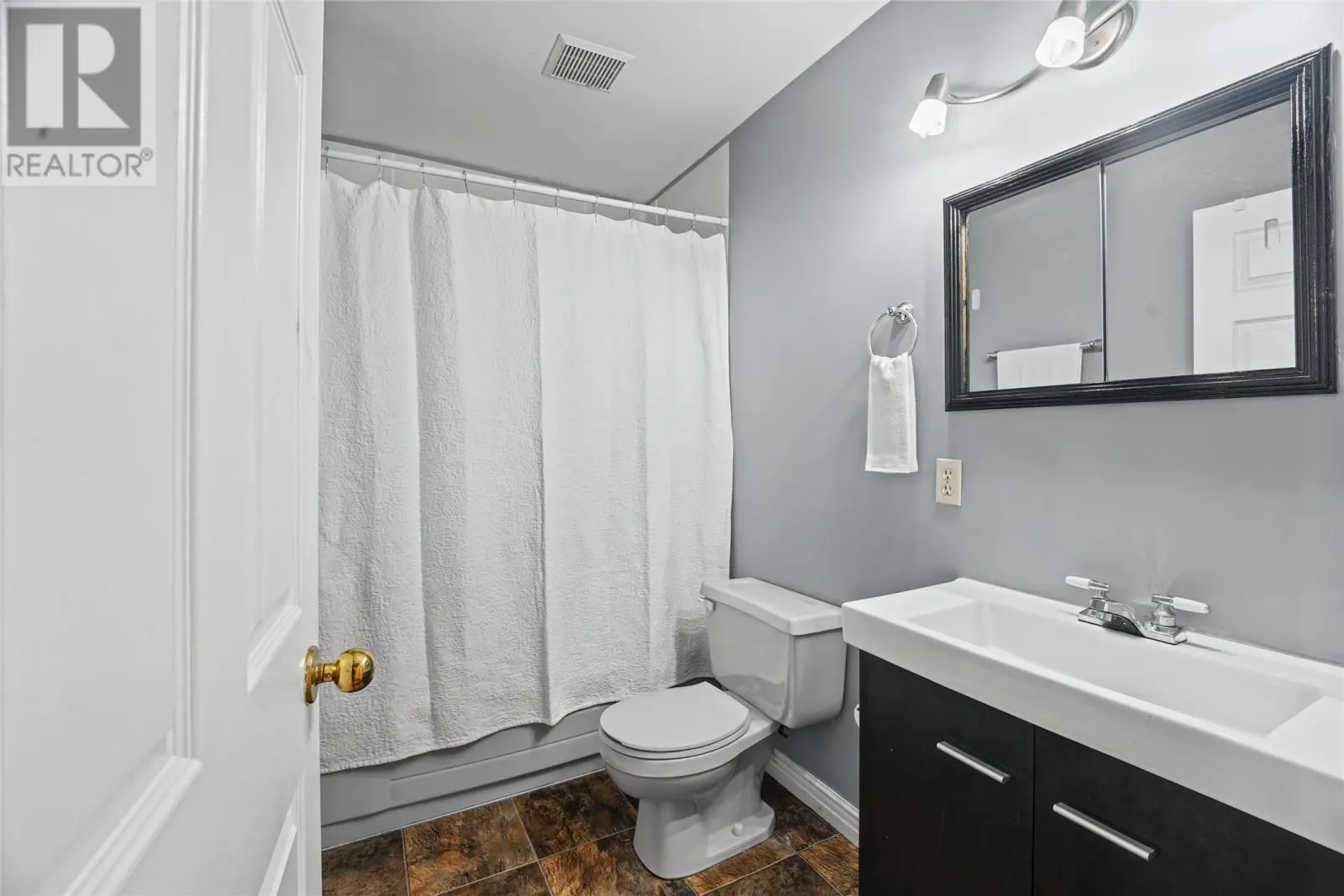 5 Lewisporte Place