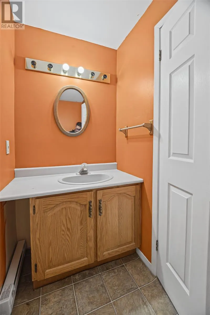 5 Lewisporte Place