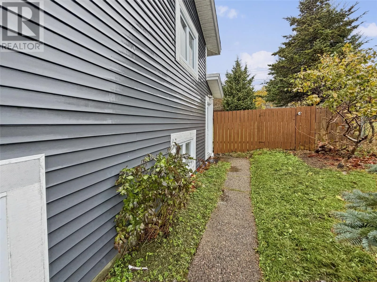 5 Lewisporte Place
