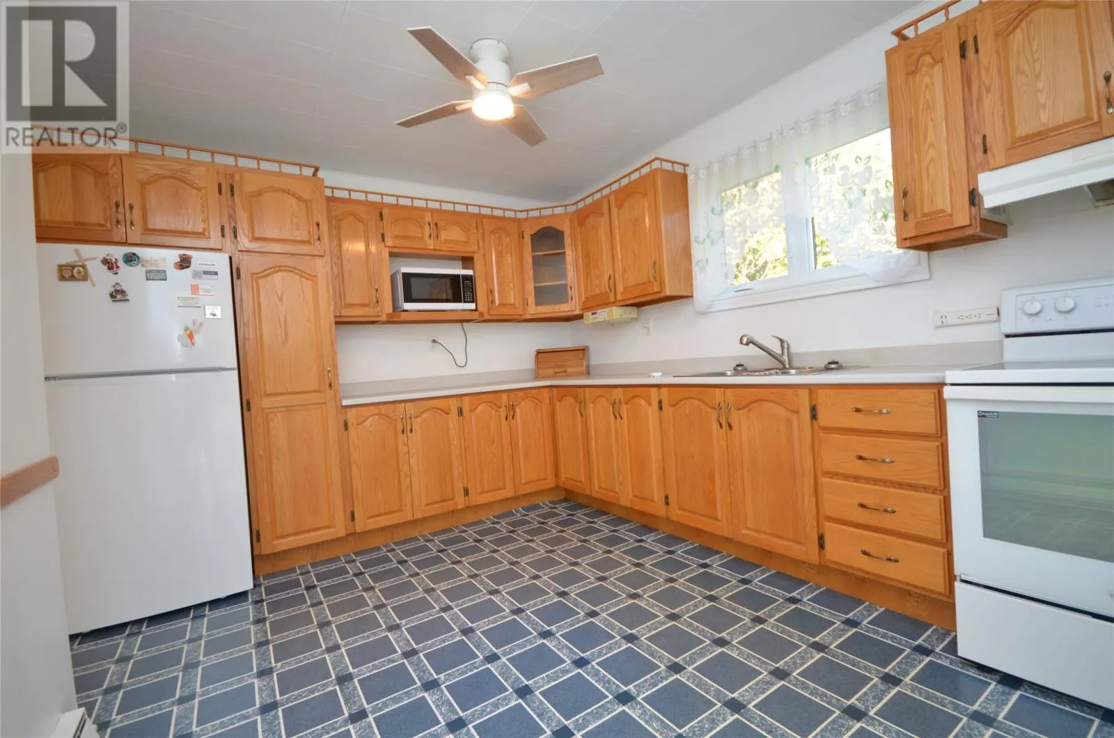 33 Ledrew's Road