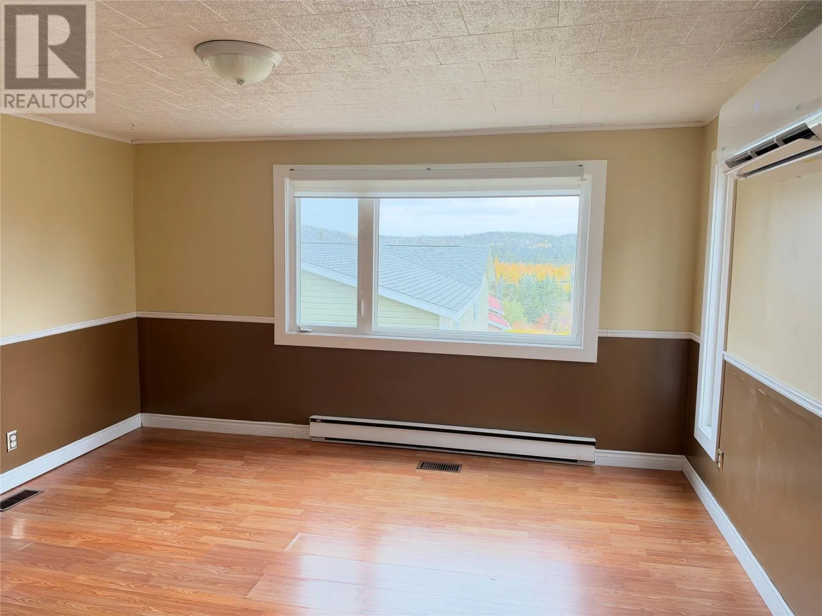 13 B Main Street