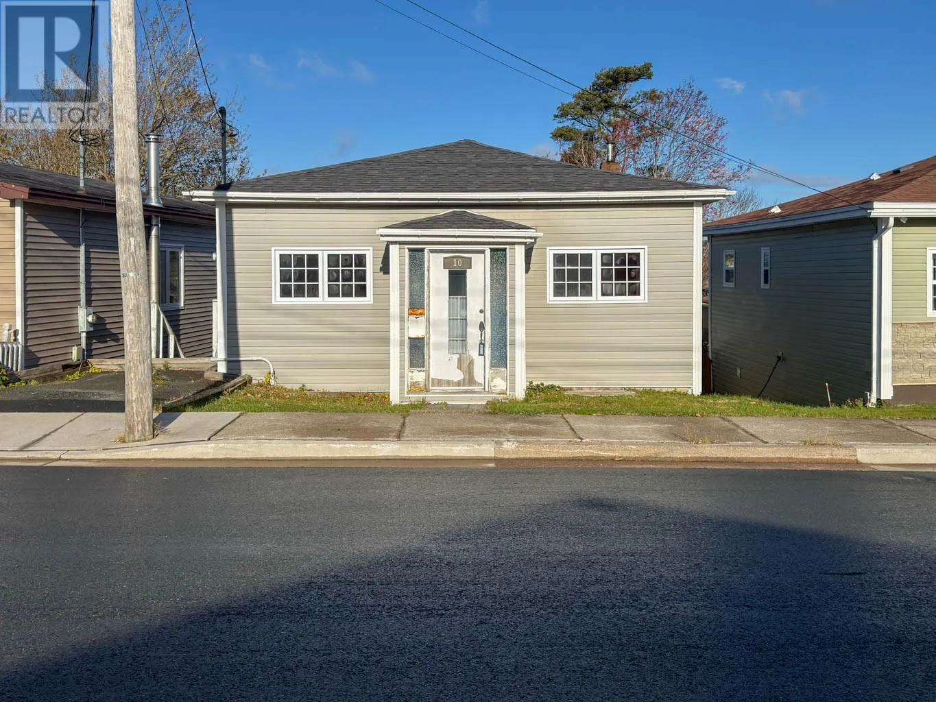 10 Calver Avenue