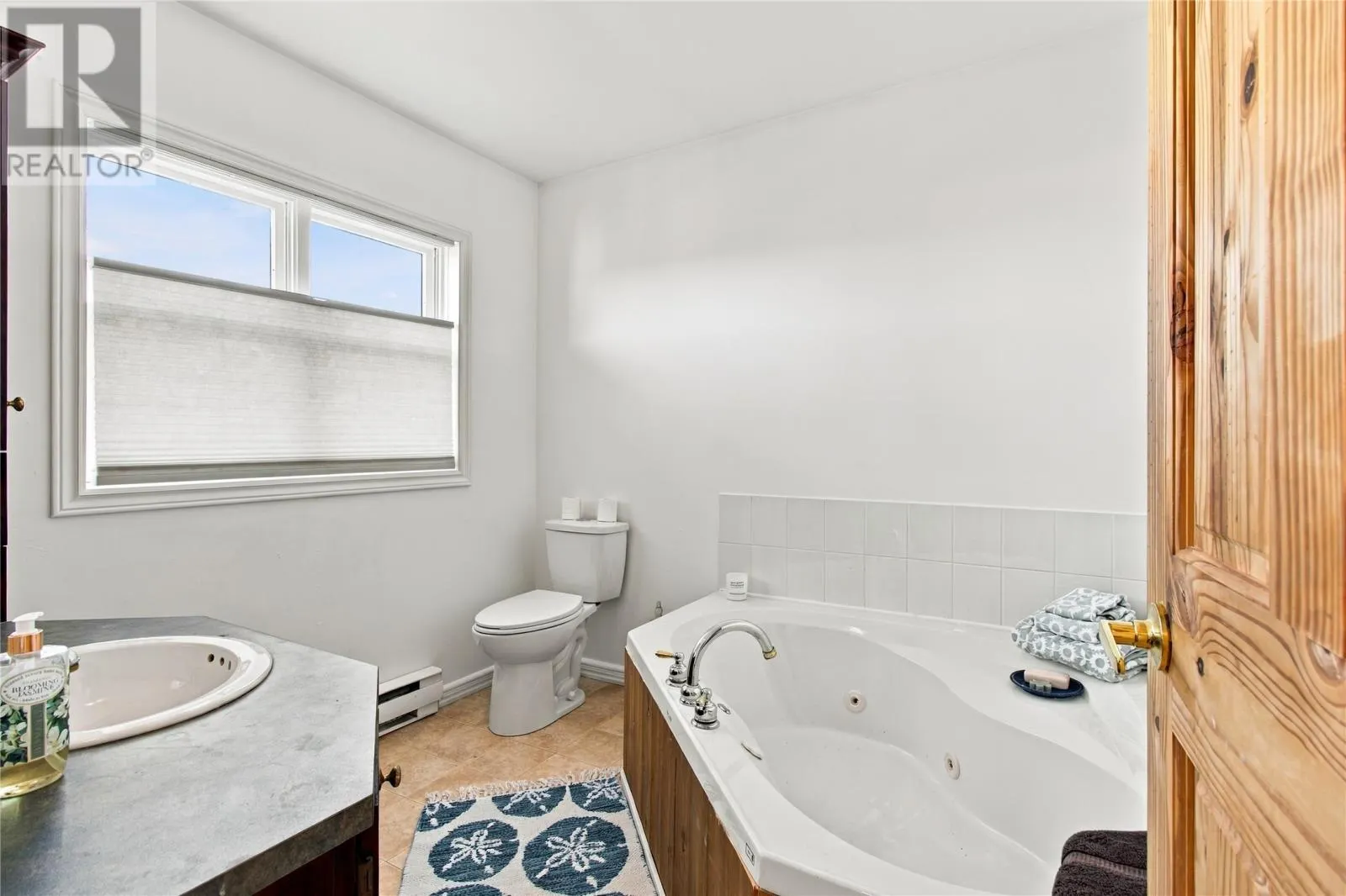 13 Burdell Place