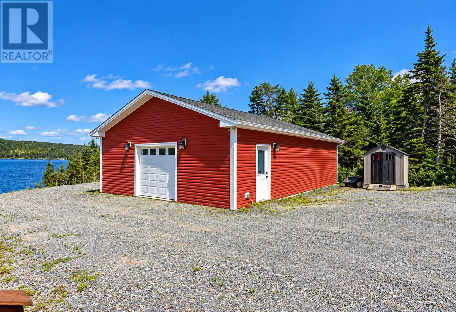 81 Cape Pond Road