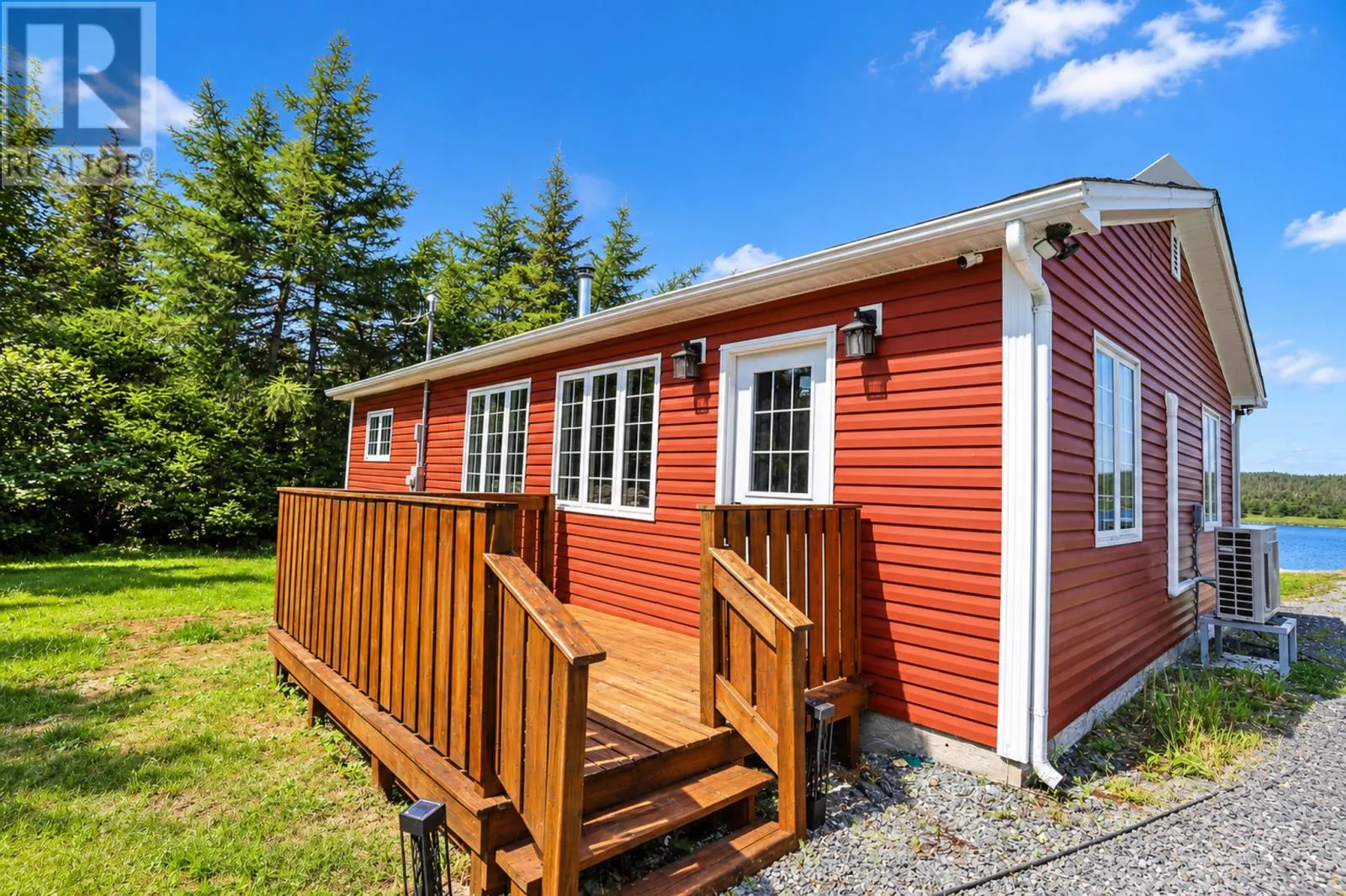81 Cape Pond Road