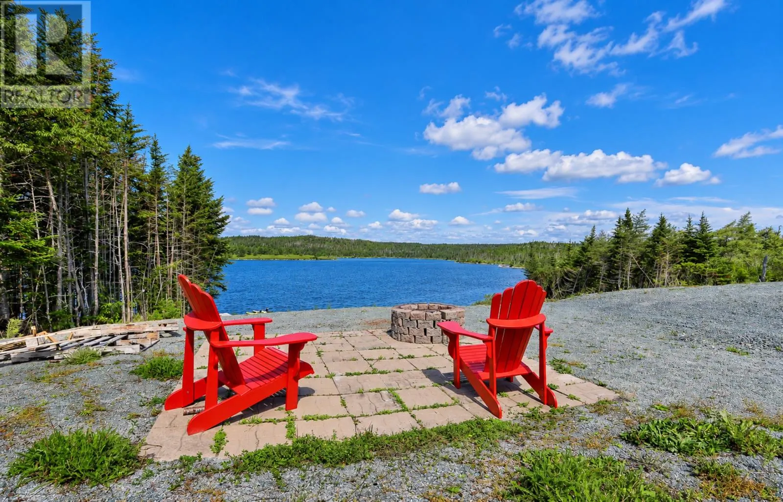 81 Cape Pond Road