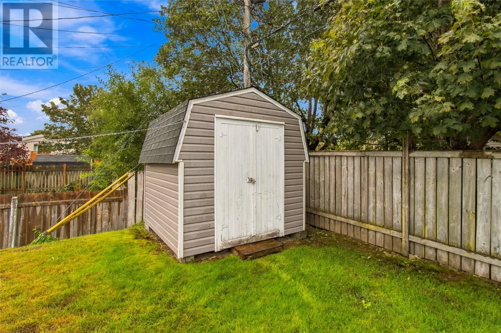 87 Guzzwell Drive