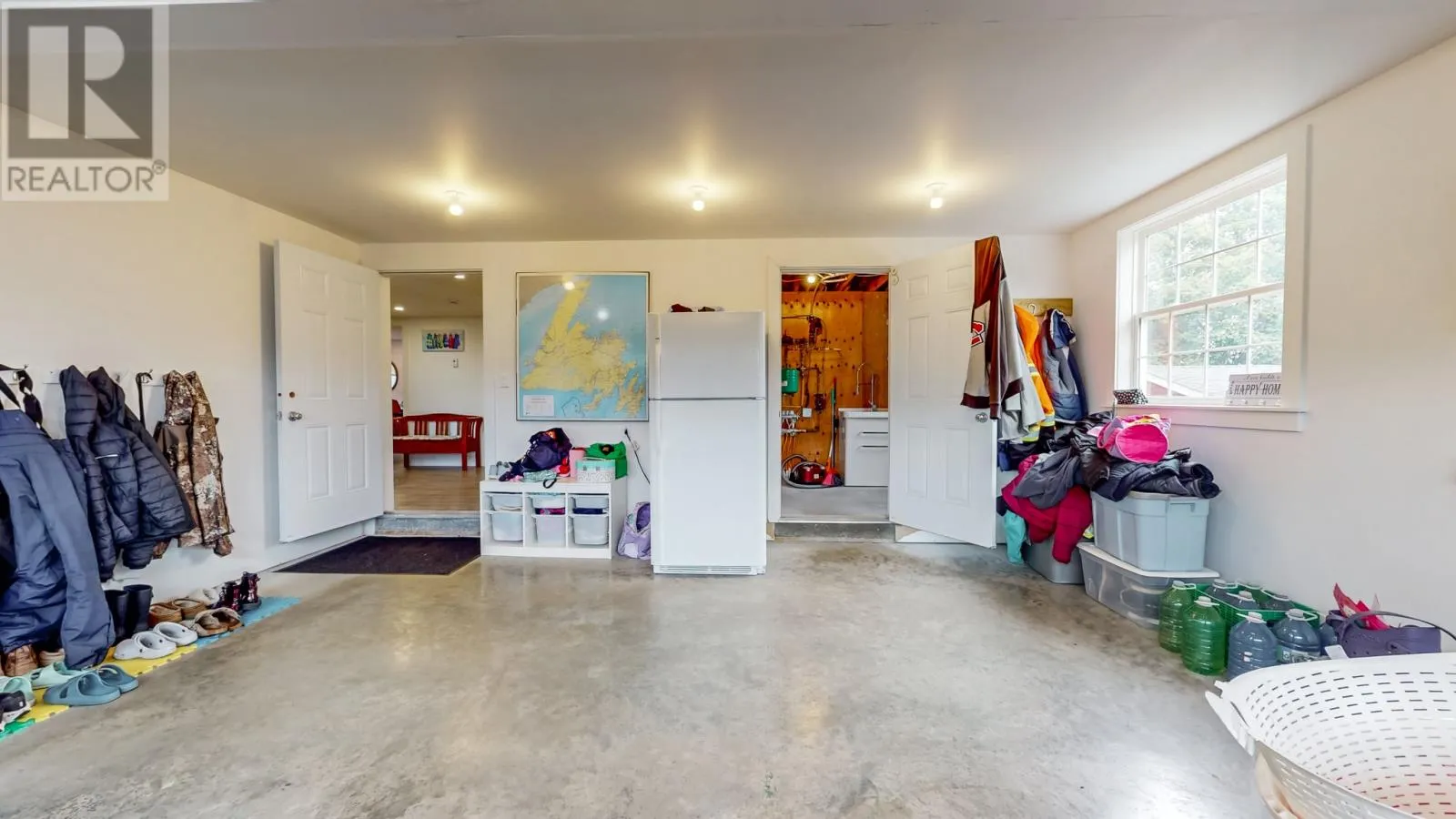 14 Country (14 Manning Hill) Drive