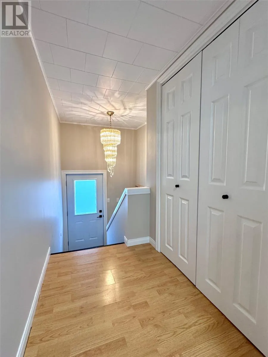 11 Marshalls Lane