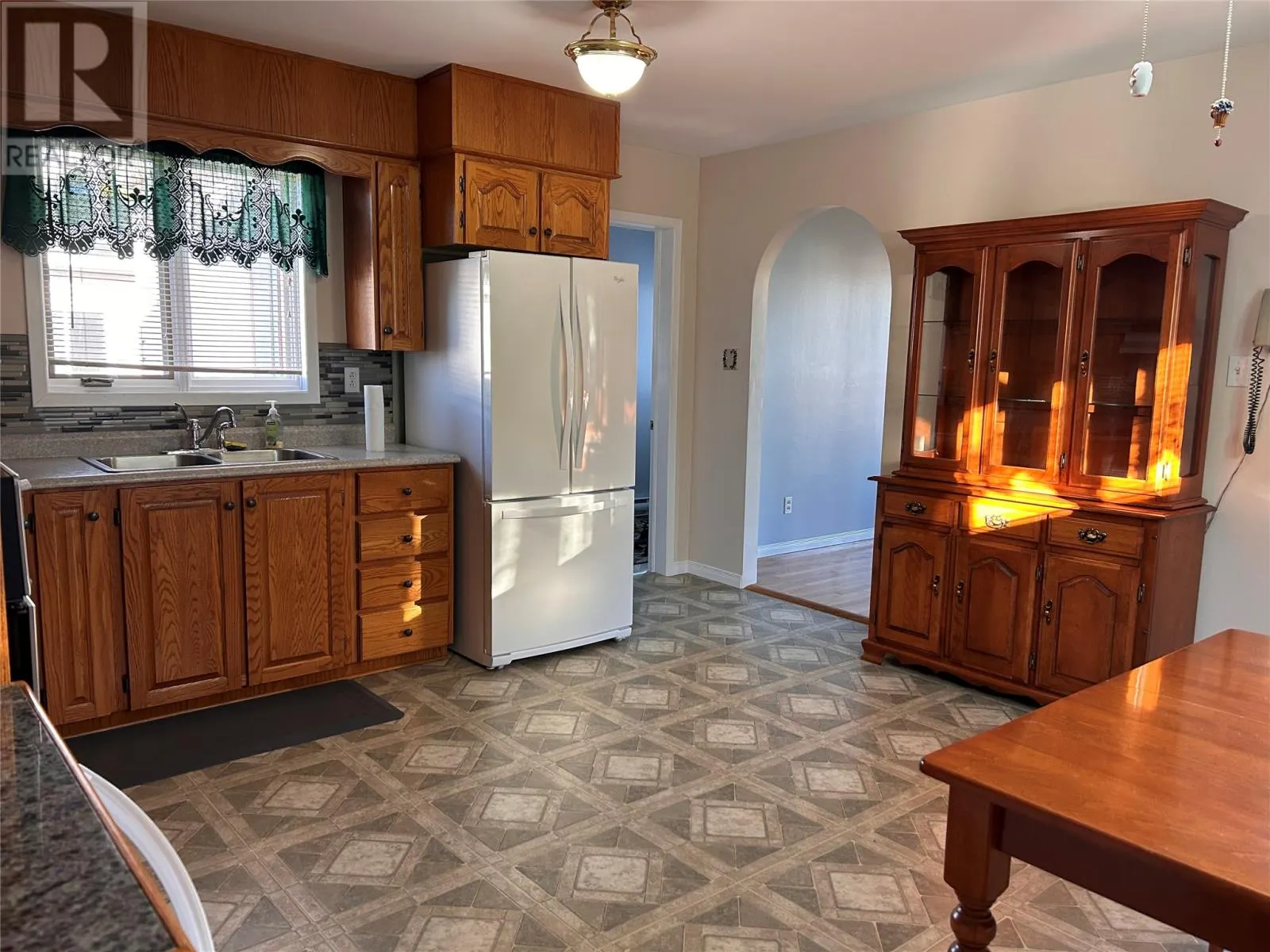 6 Winters Crescent