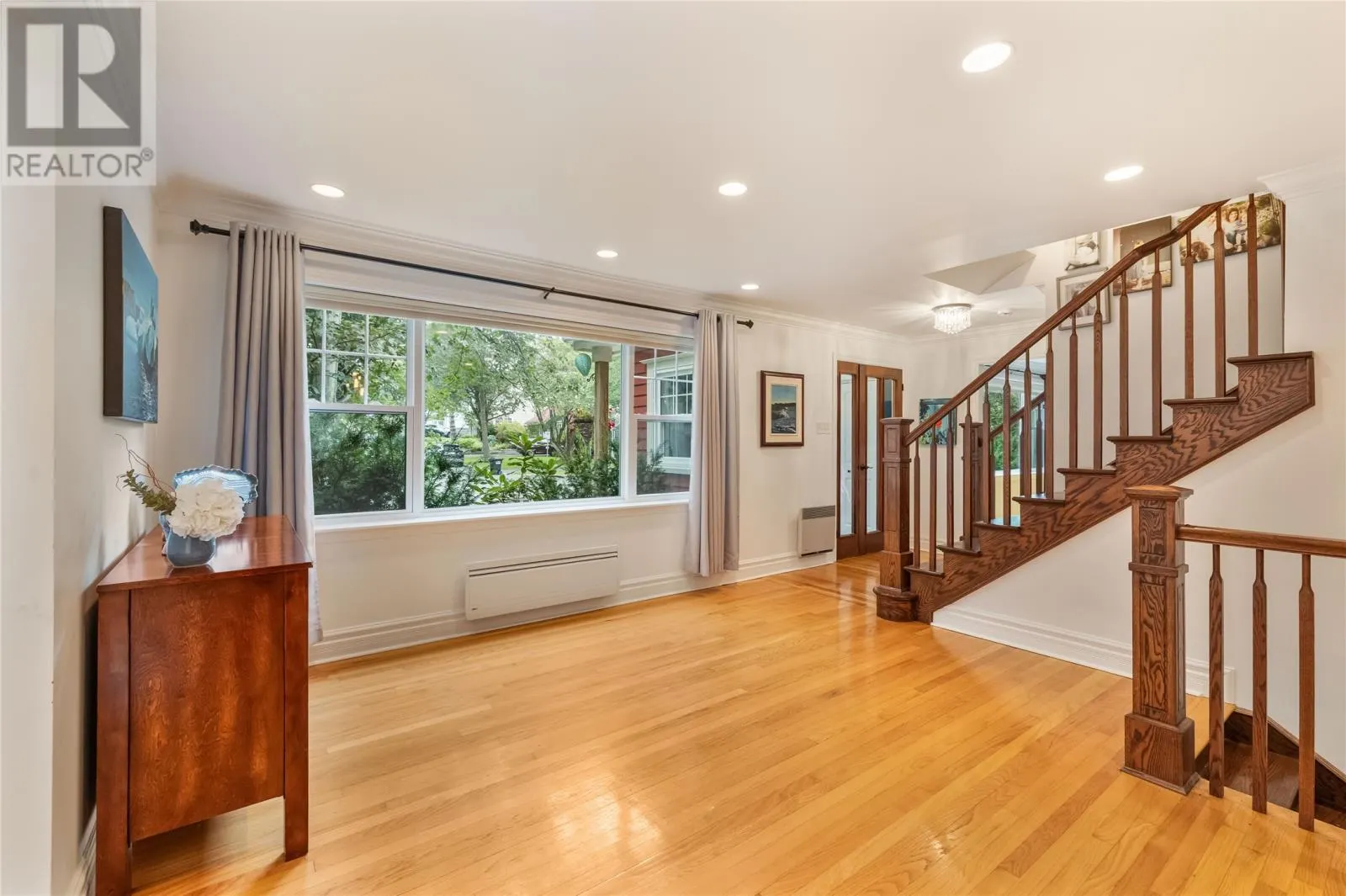 17 Appledore Place
