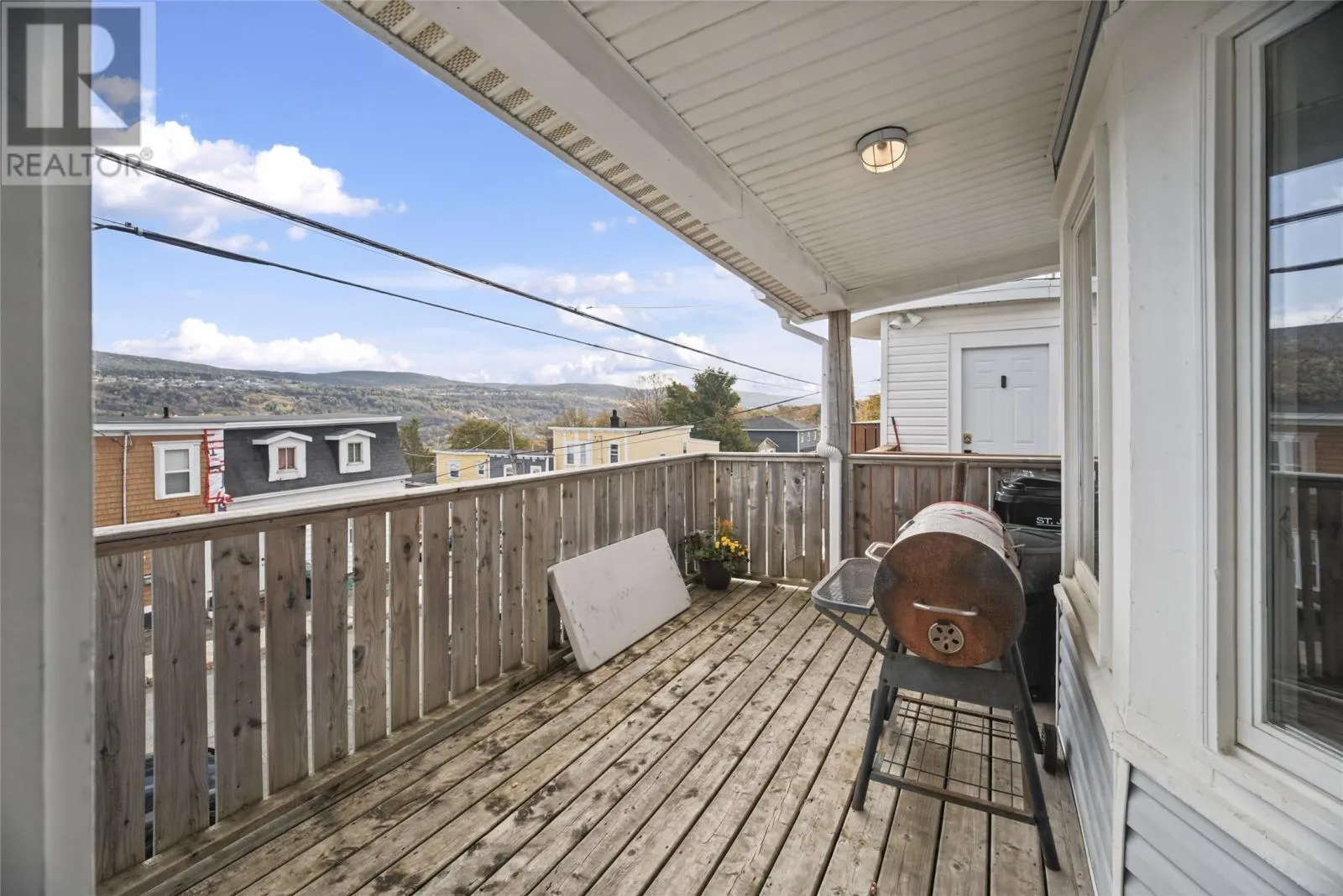 106 Cabot Street