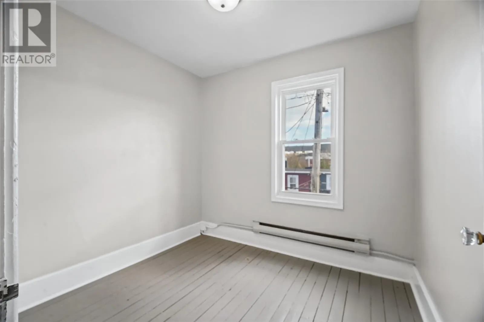 106 Cabot Street