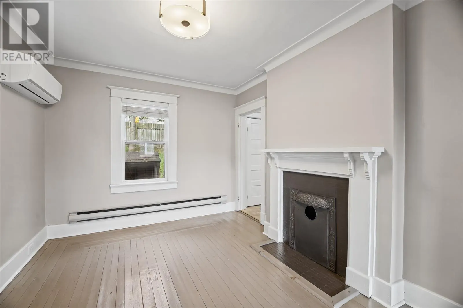 106 Cabot Street