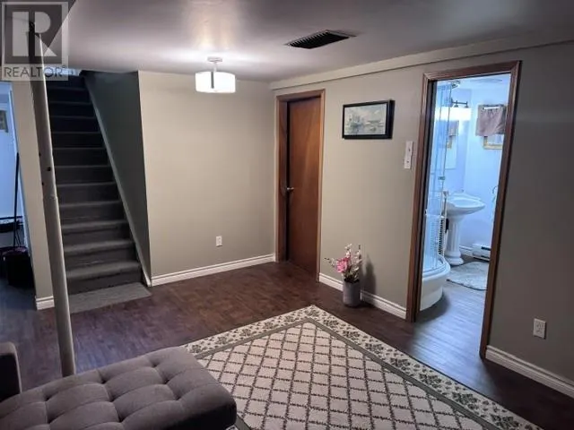 7 Centennial Drive
