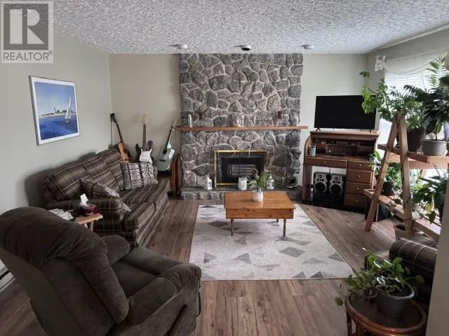 7 Centennial Drive